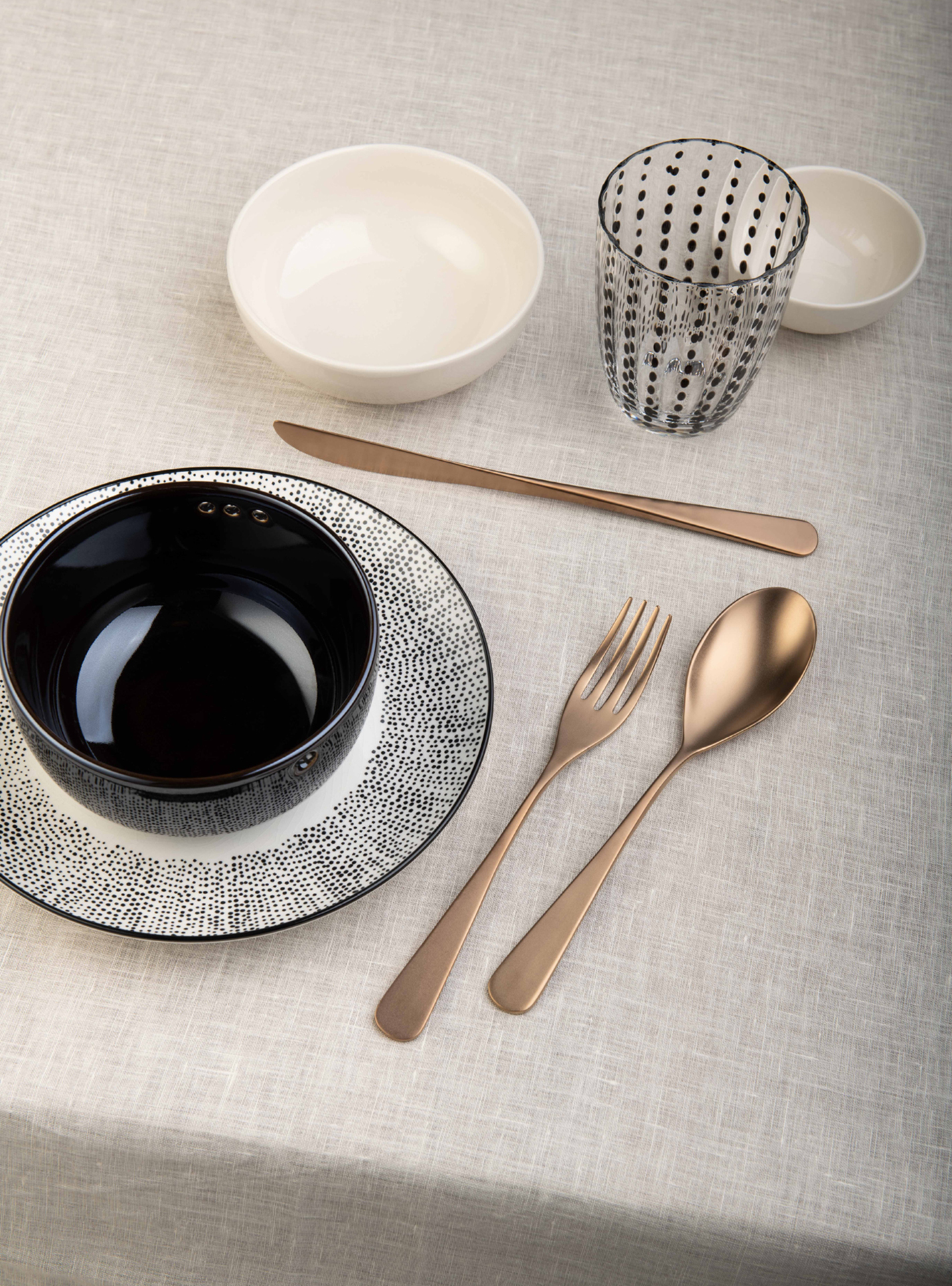 2QH6 AUDREY VELVET COPPER AMB